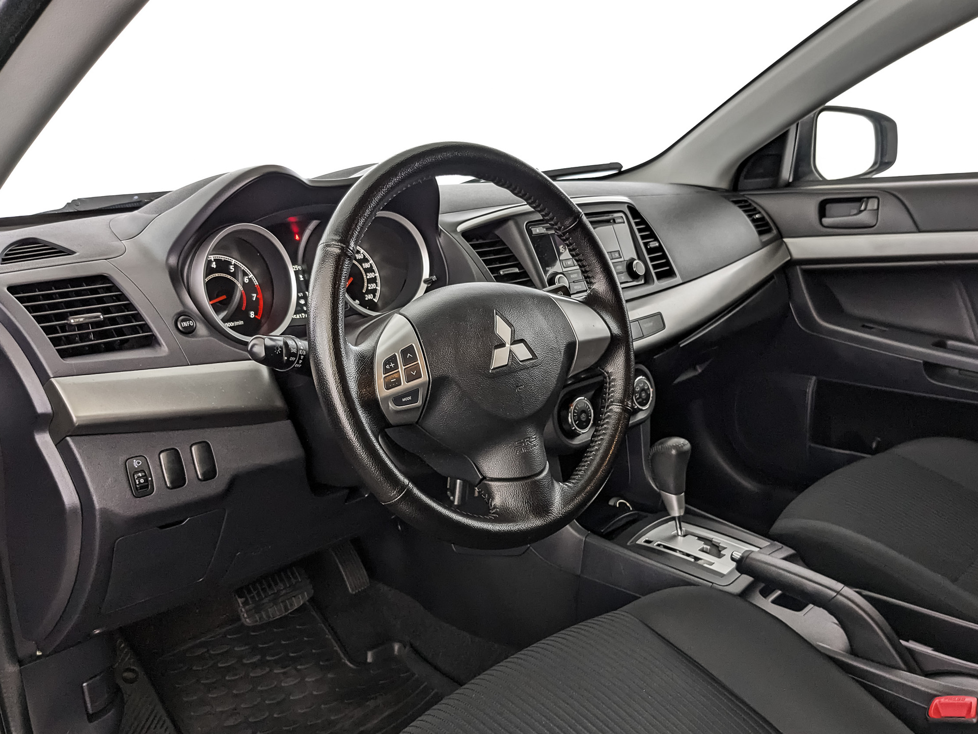Mitsubishi Lancer
