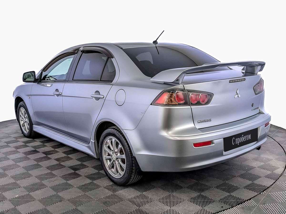 Mitsubishi Lancer