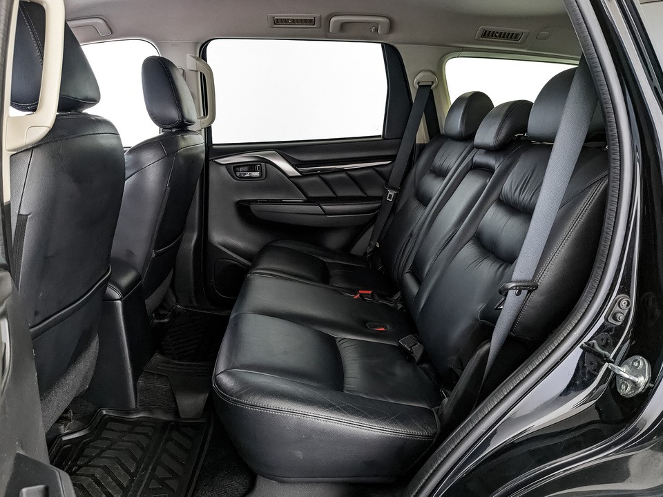Mitsubishi Pajero Sport