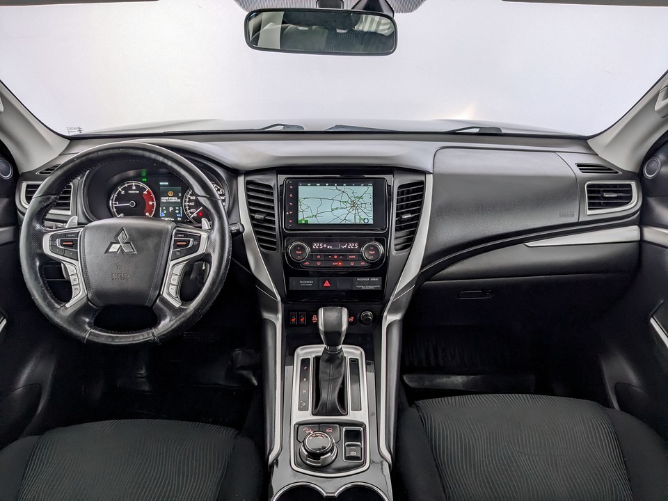 Mitsubishi Pajero Sport