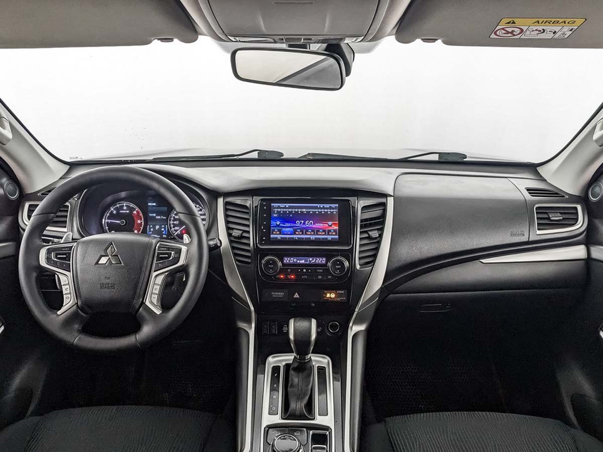 Mitsubishi Pajero Sport