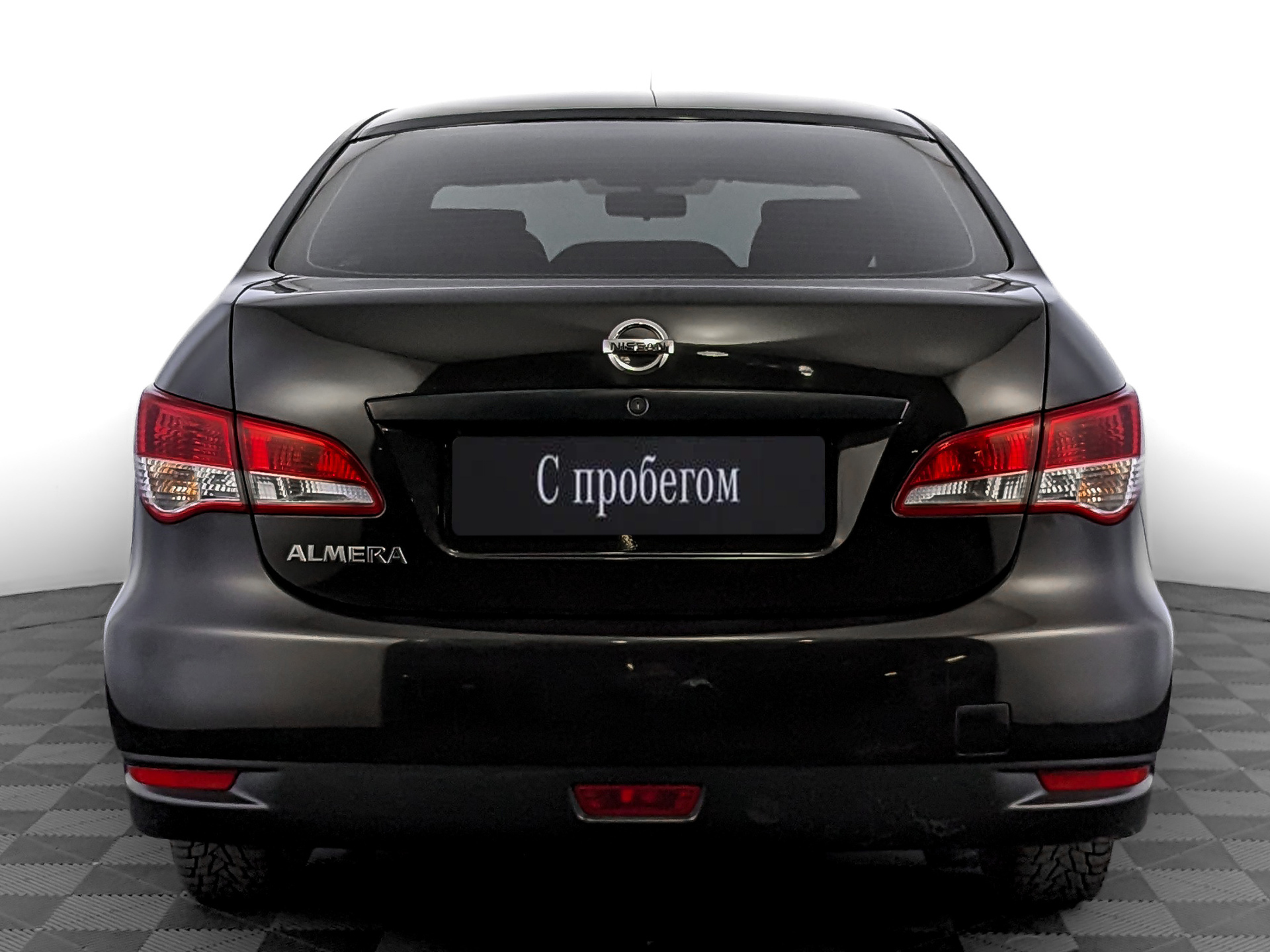 Nissan Almera
