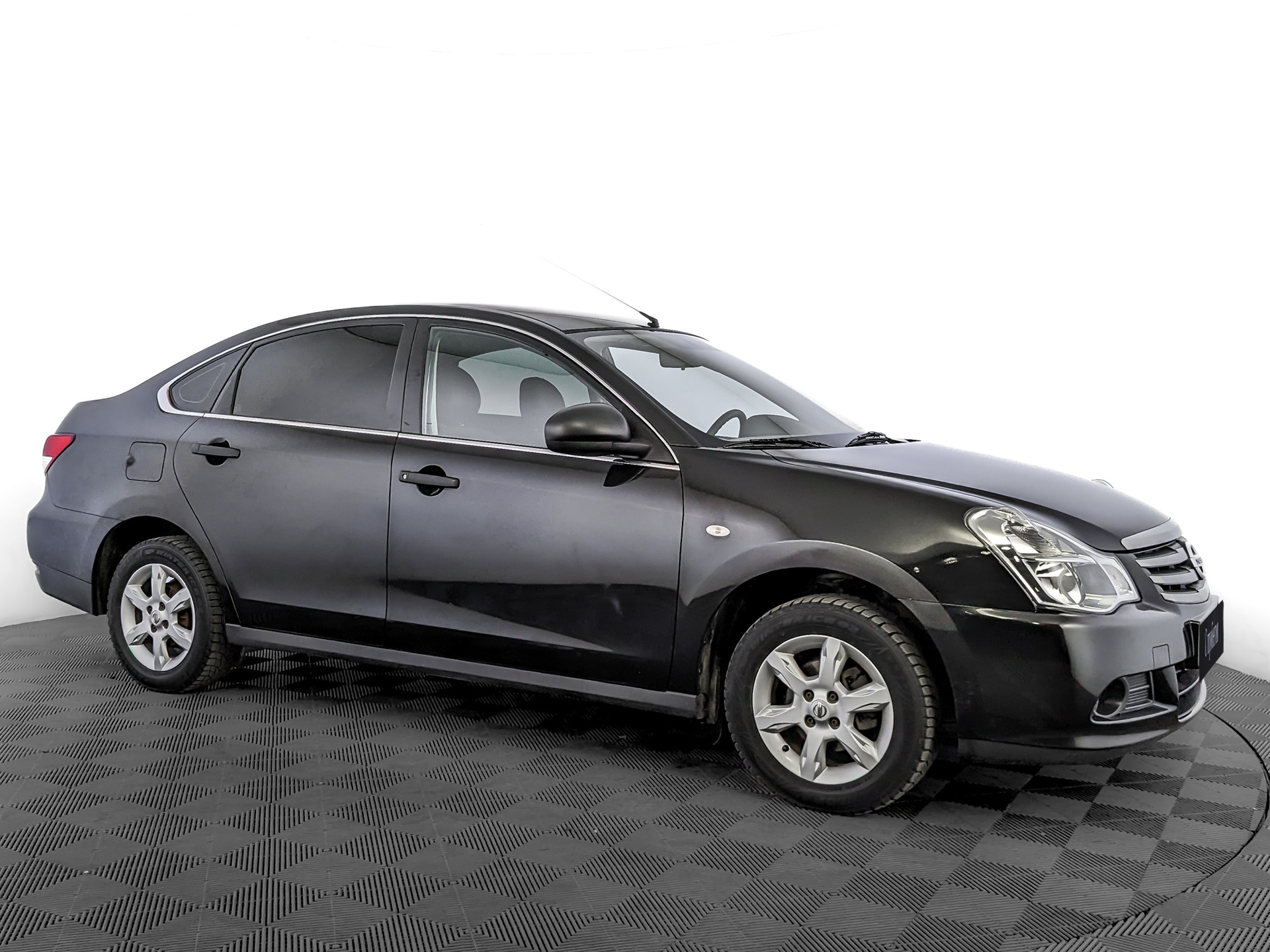 Nissan Almera