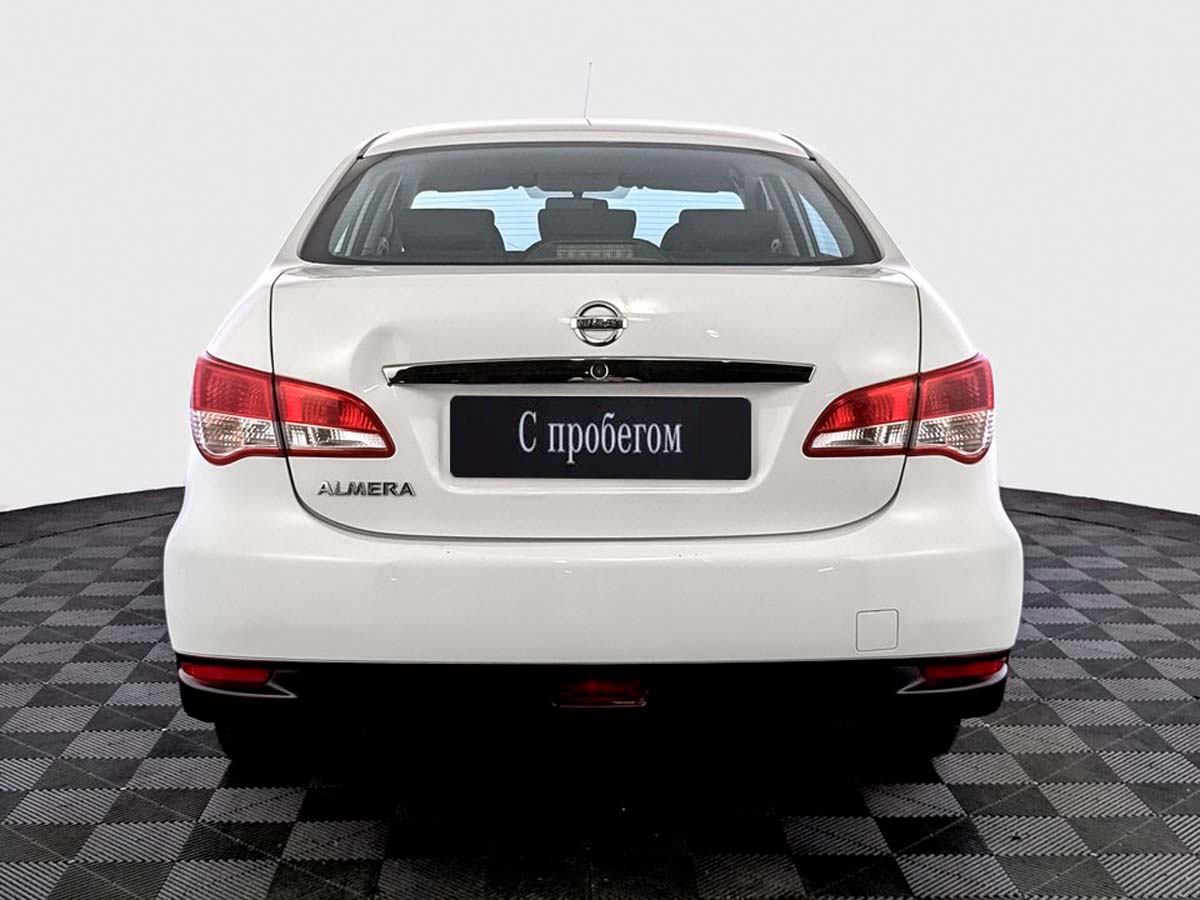 Nissan Almera
