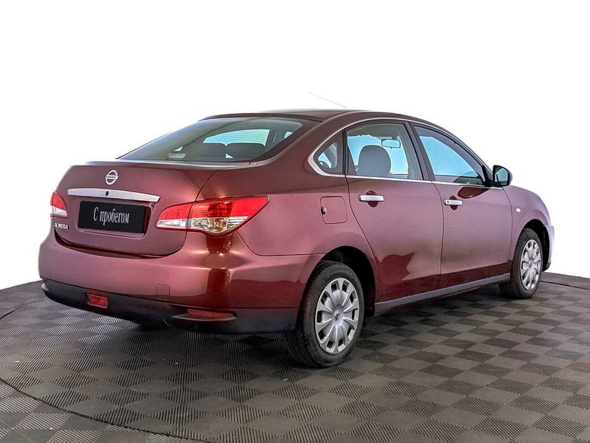 Nissan Almera