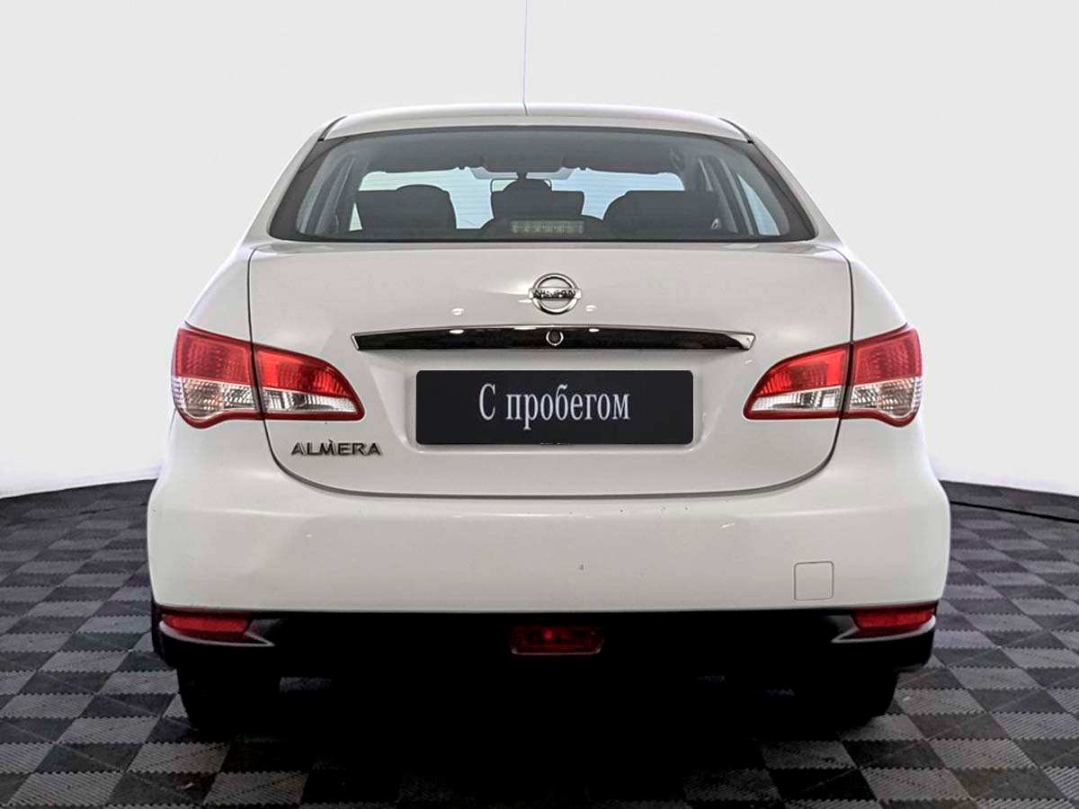 Nissan Almera