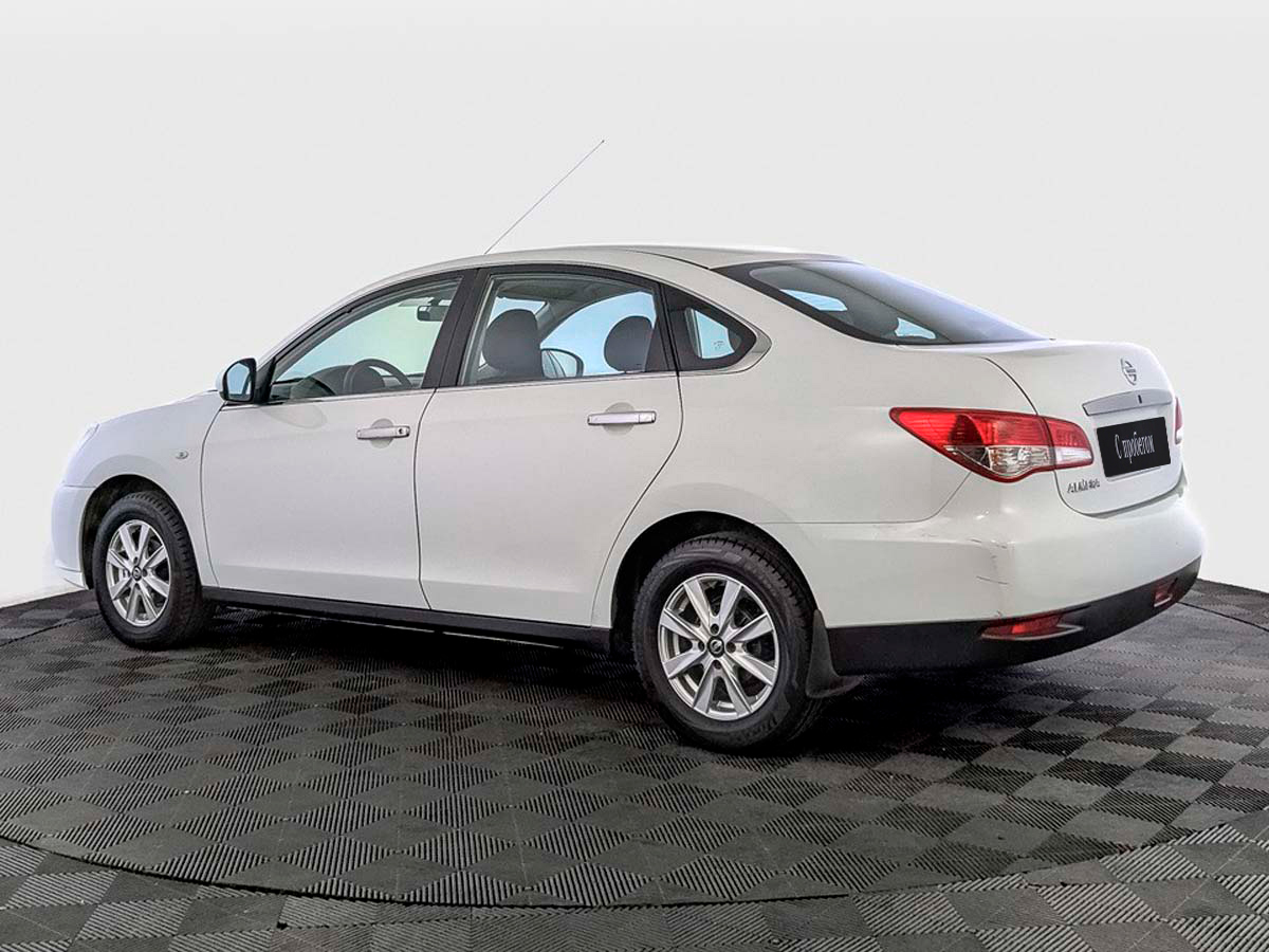 Nissan Almera