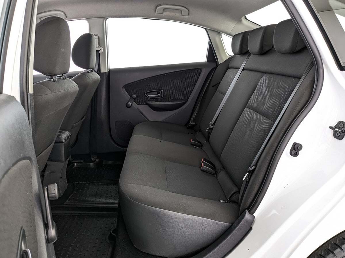 Nissan Almera