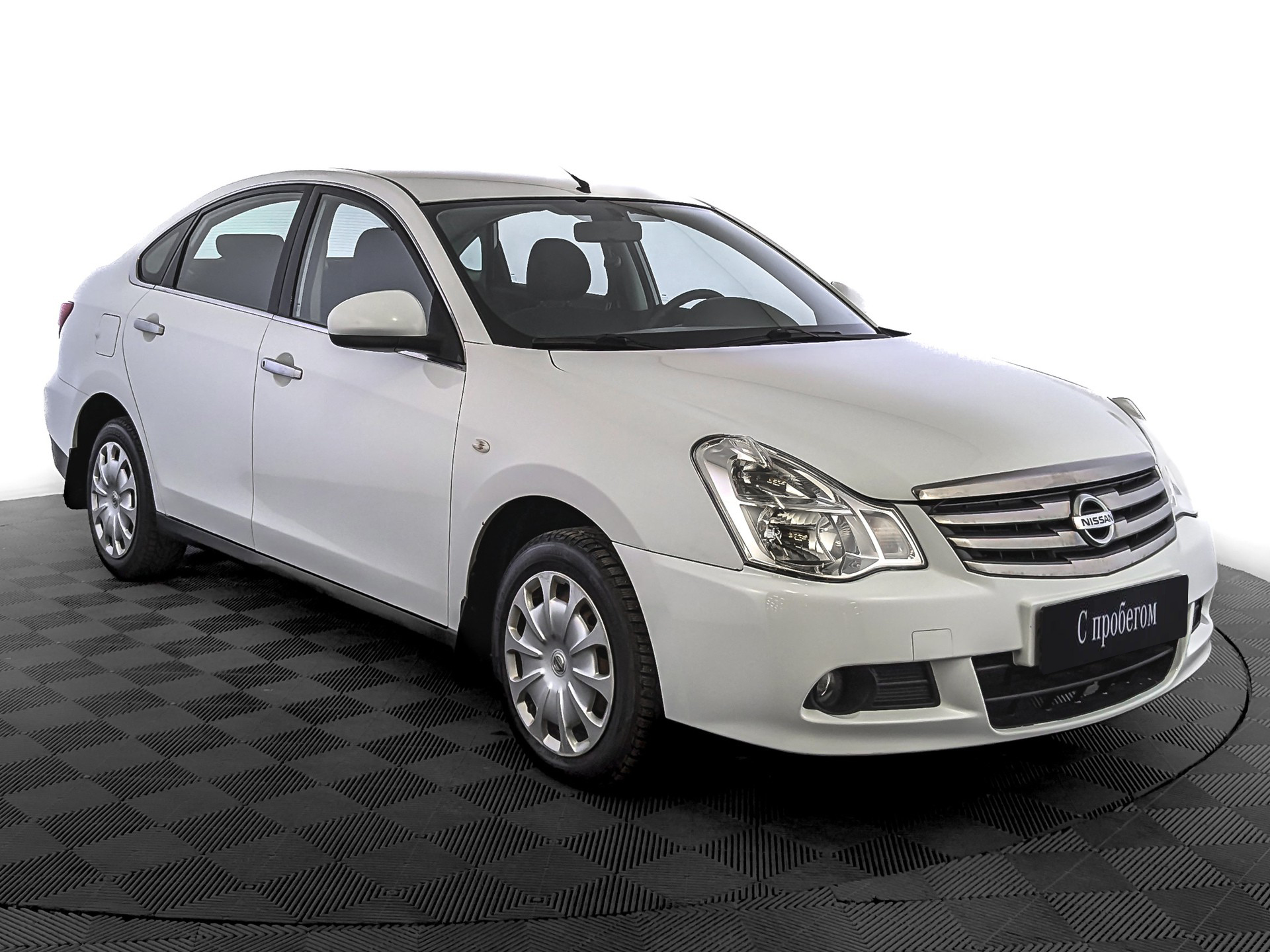 Nissan Almera