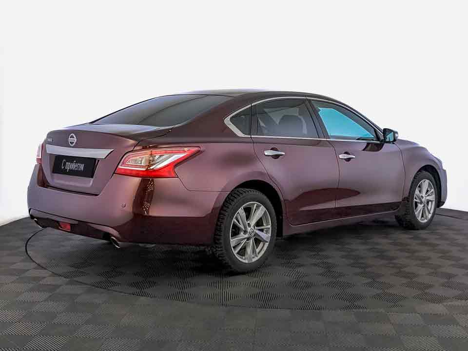 Nissan Teana