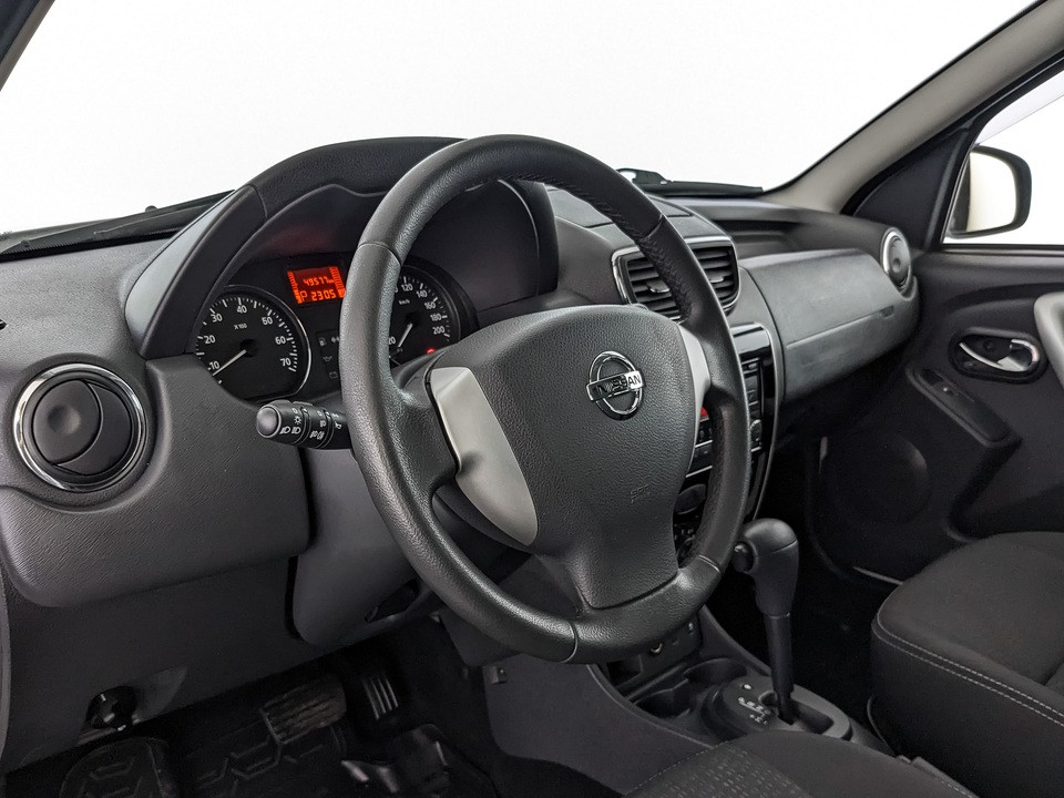 Nissan Terrano