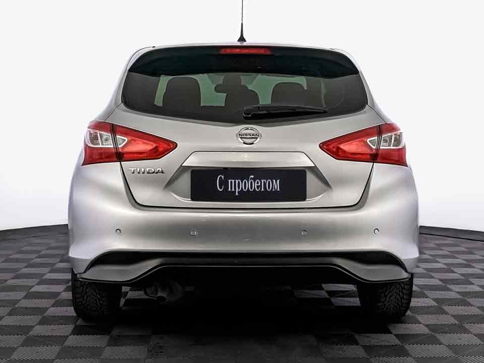 Nissan Tiida