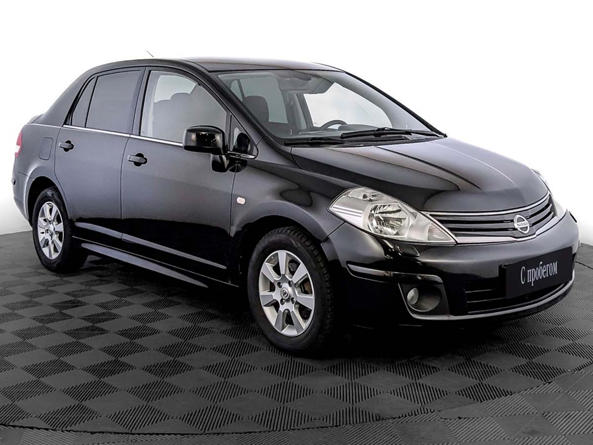 Nissan Tiida