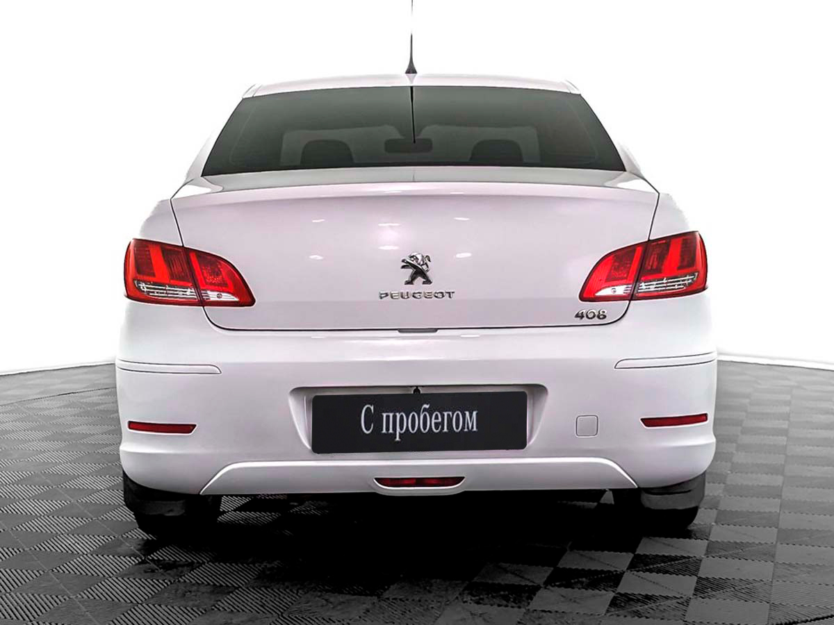 Peugeot 408