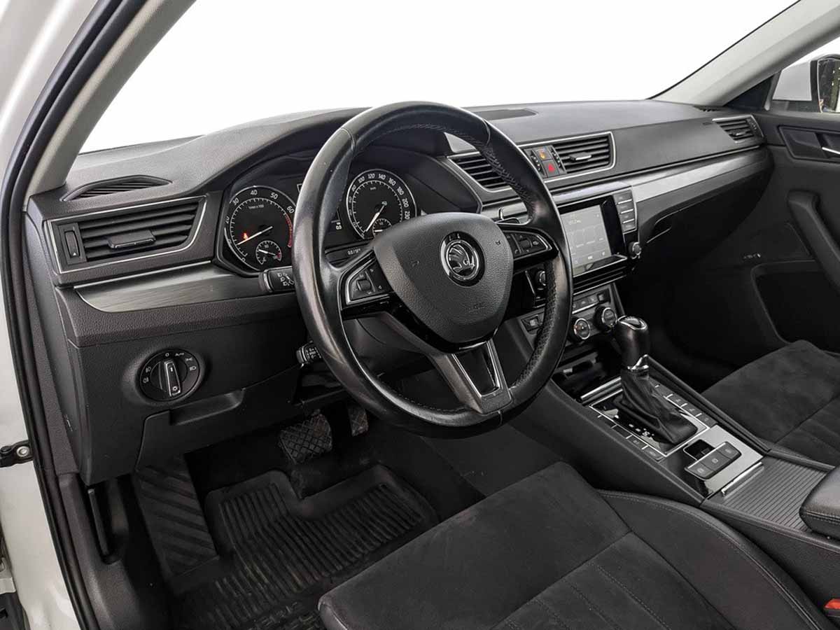 Skoda Superb
