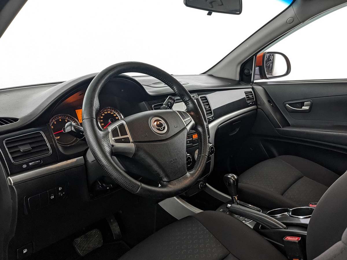 SsangYong Actyon