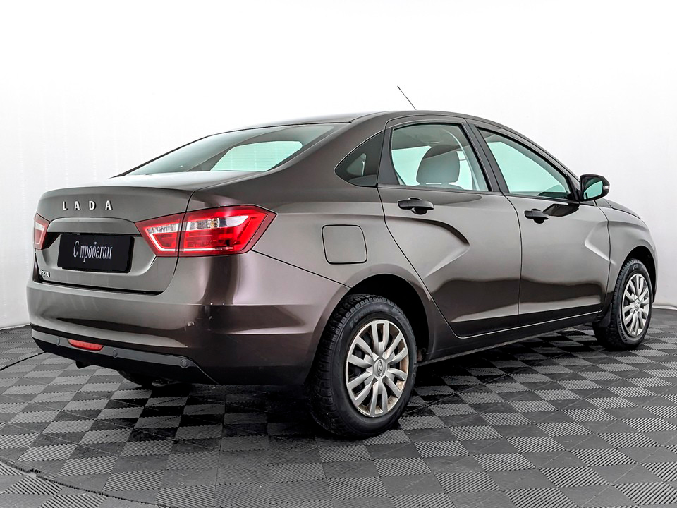Lada Vesta