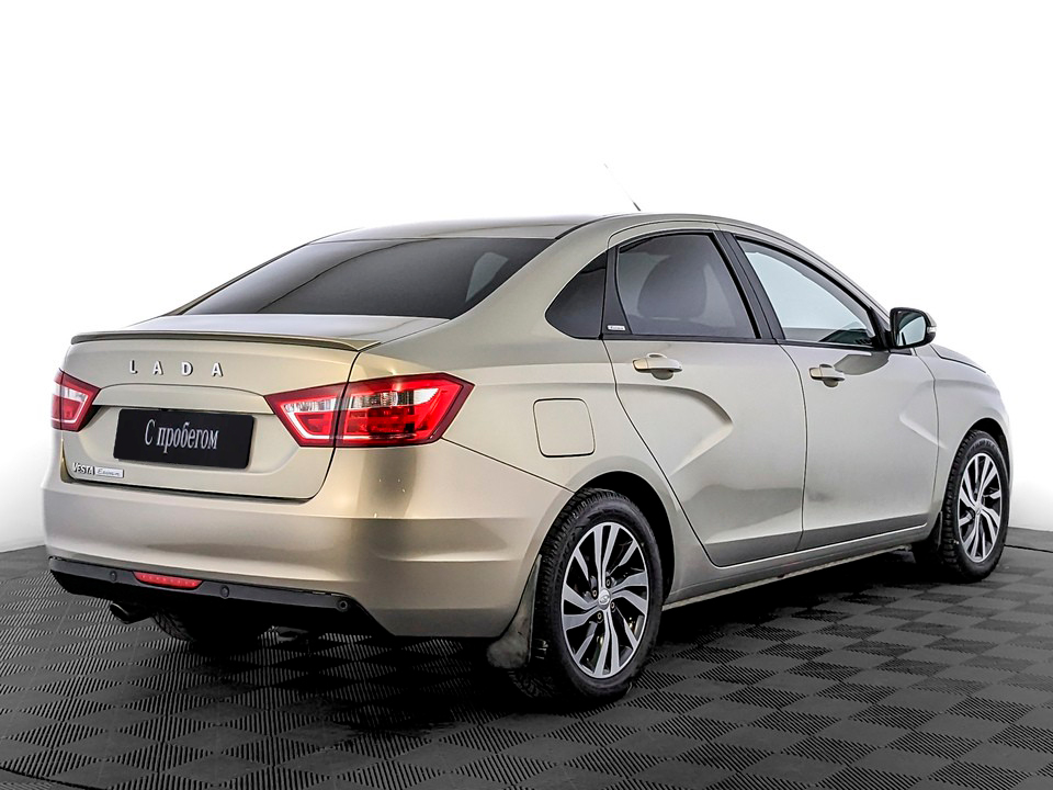 Lada Vesta