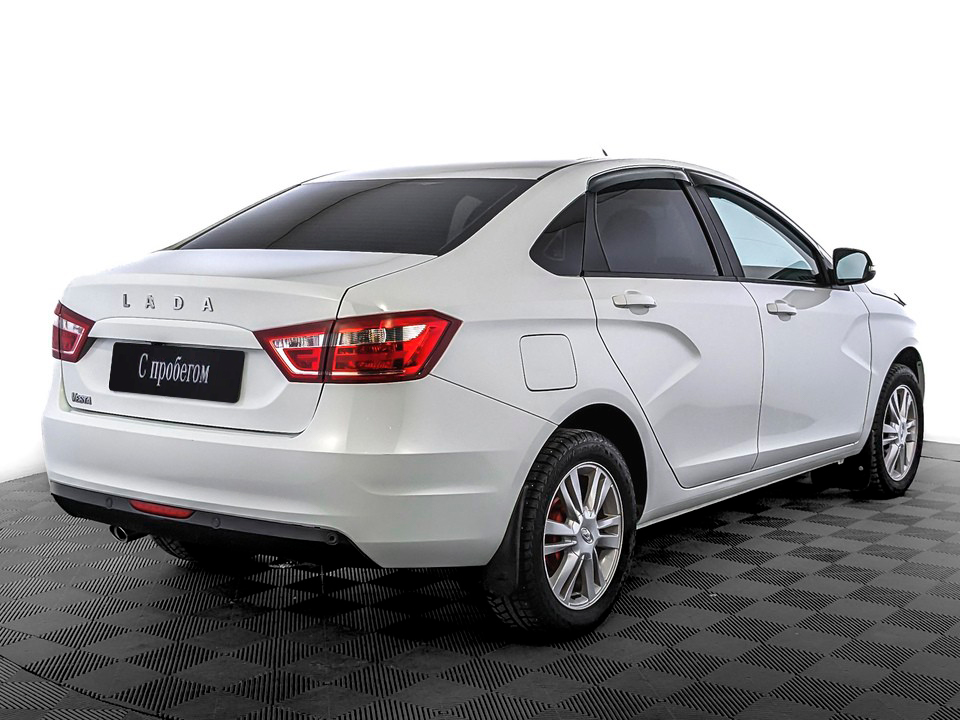 Lada Vesta