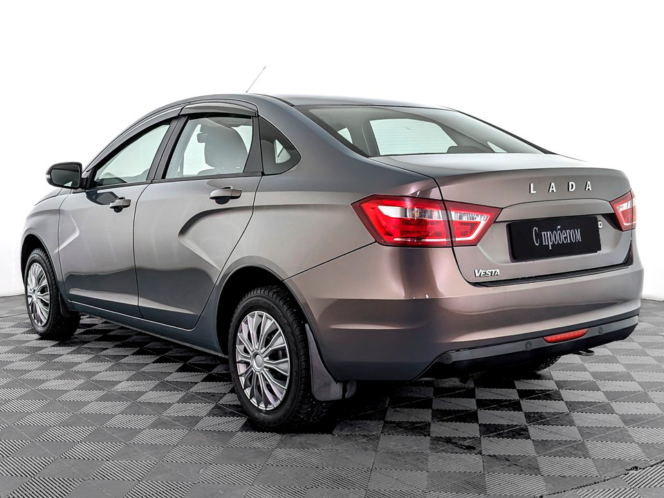 Lada Vesta