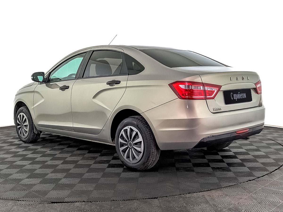 Lada Vesta