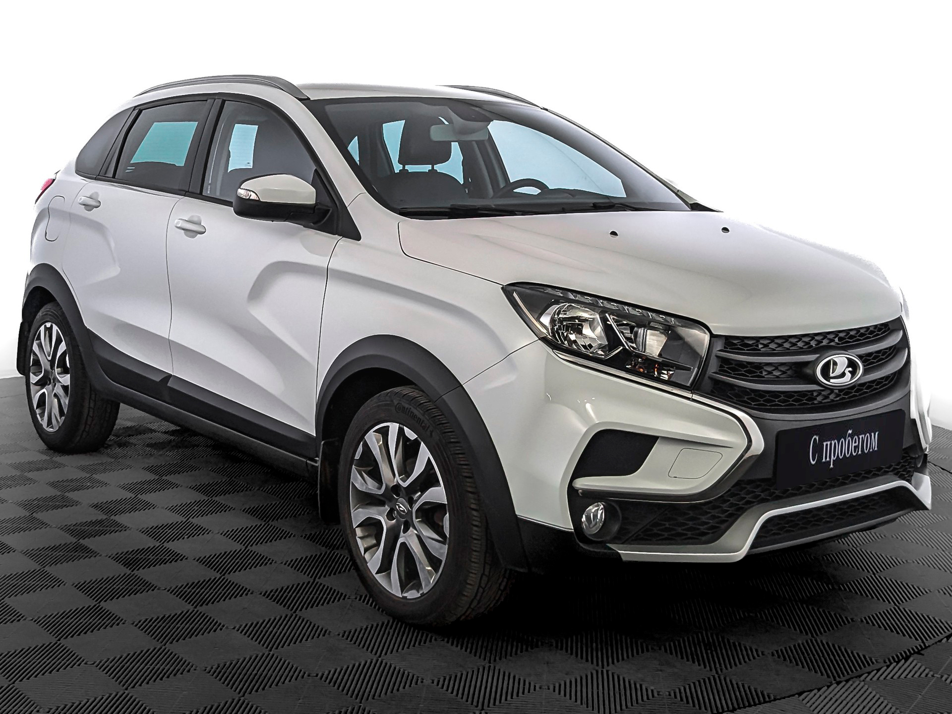 Lada XRAY