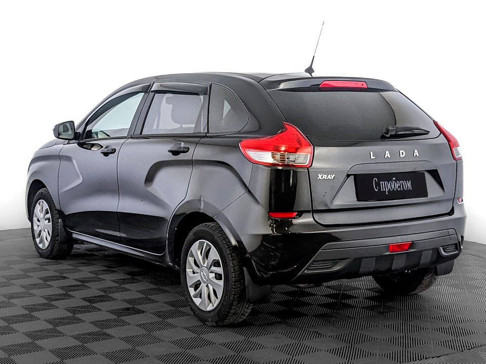 Lada XRAY