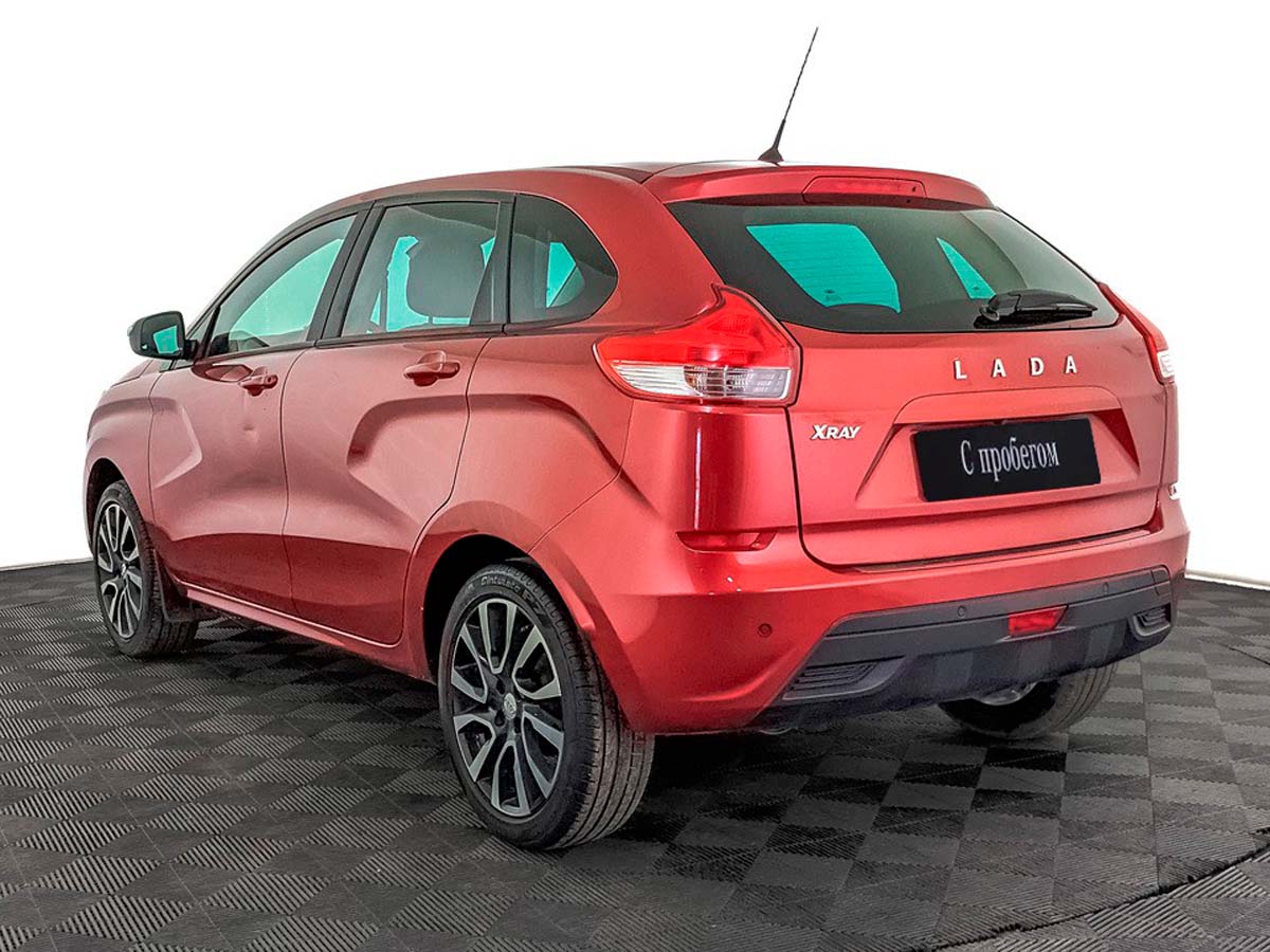 Lada XRAY