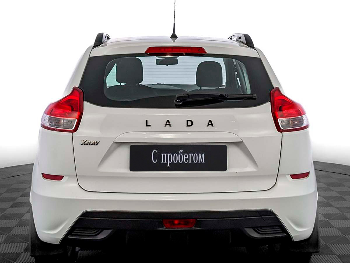 Lada XRAY