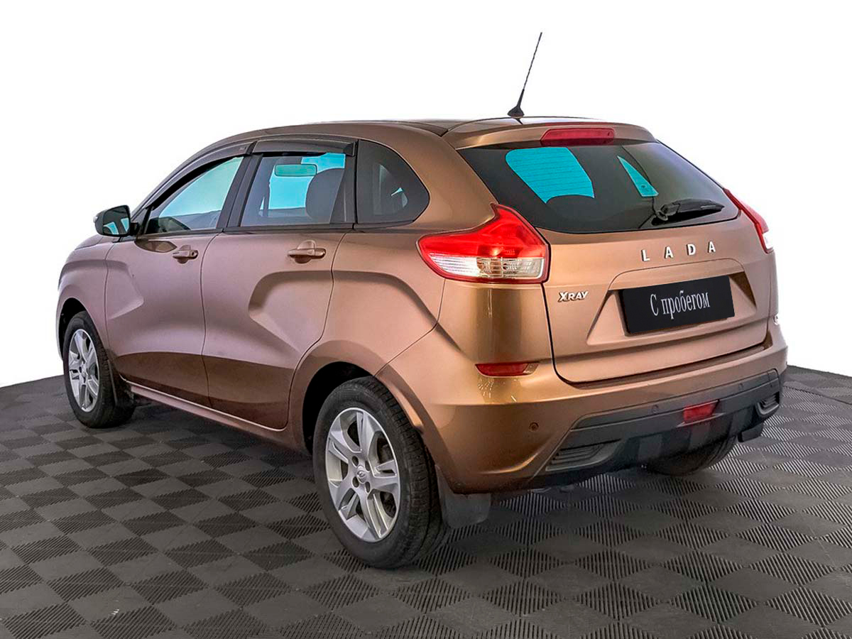 Lada XRAY