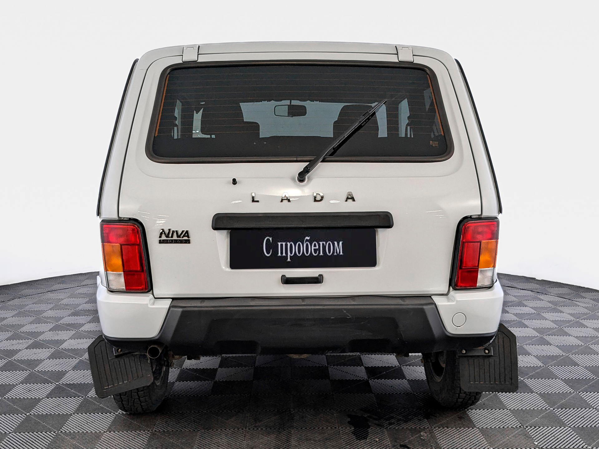 Lada Niva Legend
