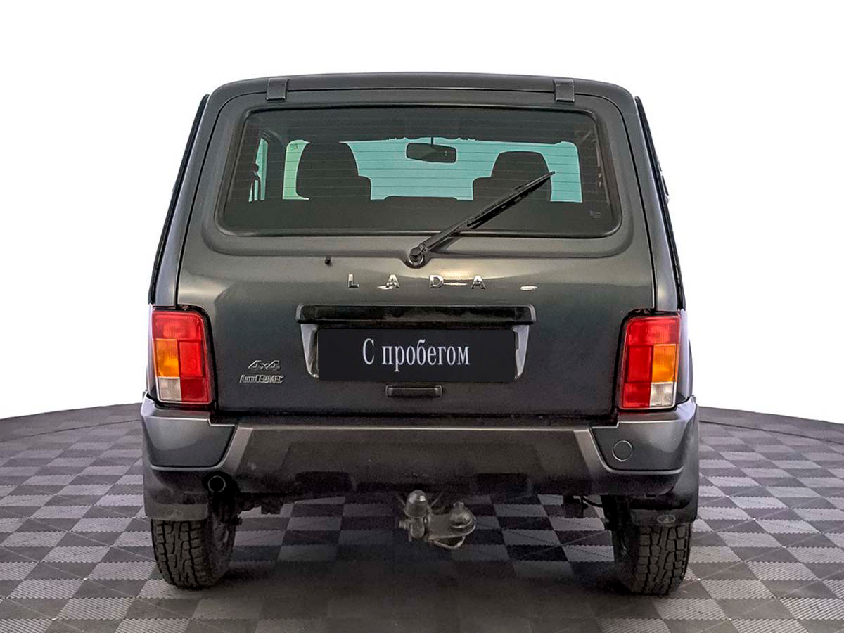 Lada Niva Legend