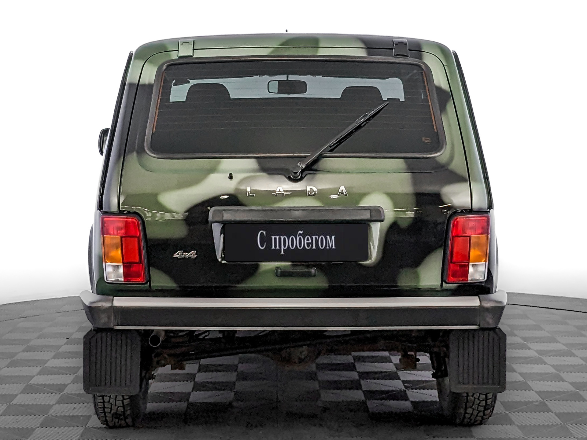 Lada Niva Legend