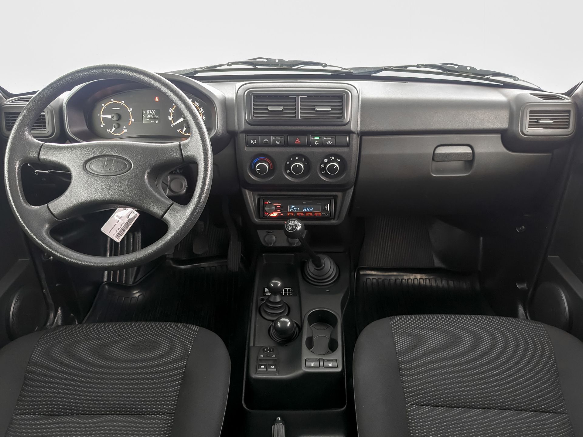 Lada Niva Legend