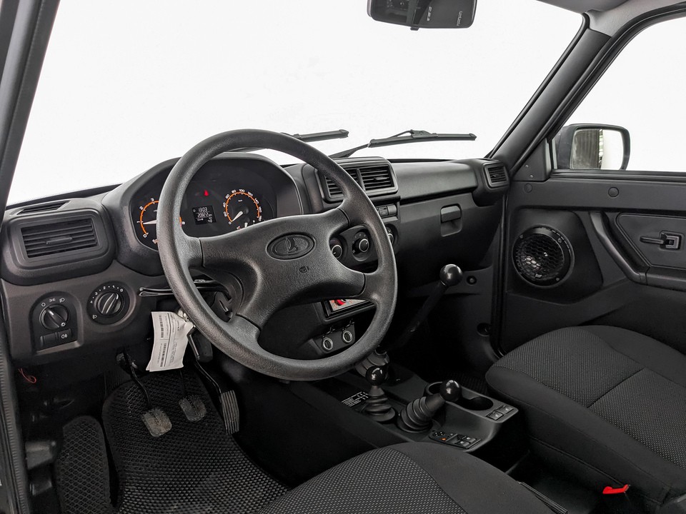 Lada Niva Legend