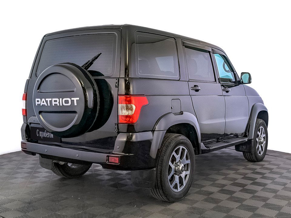 УАЗ Patriot