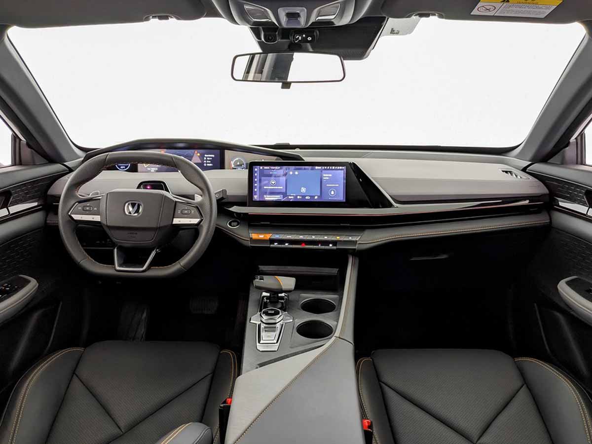 Changan UNI-V