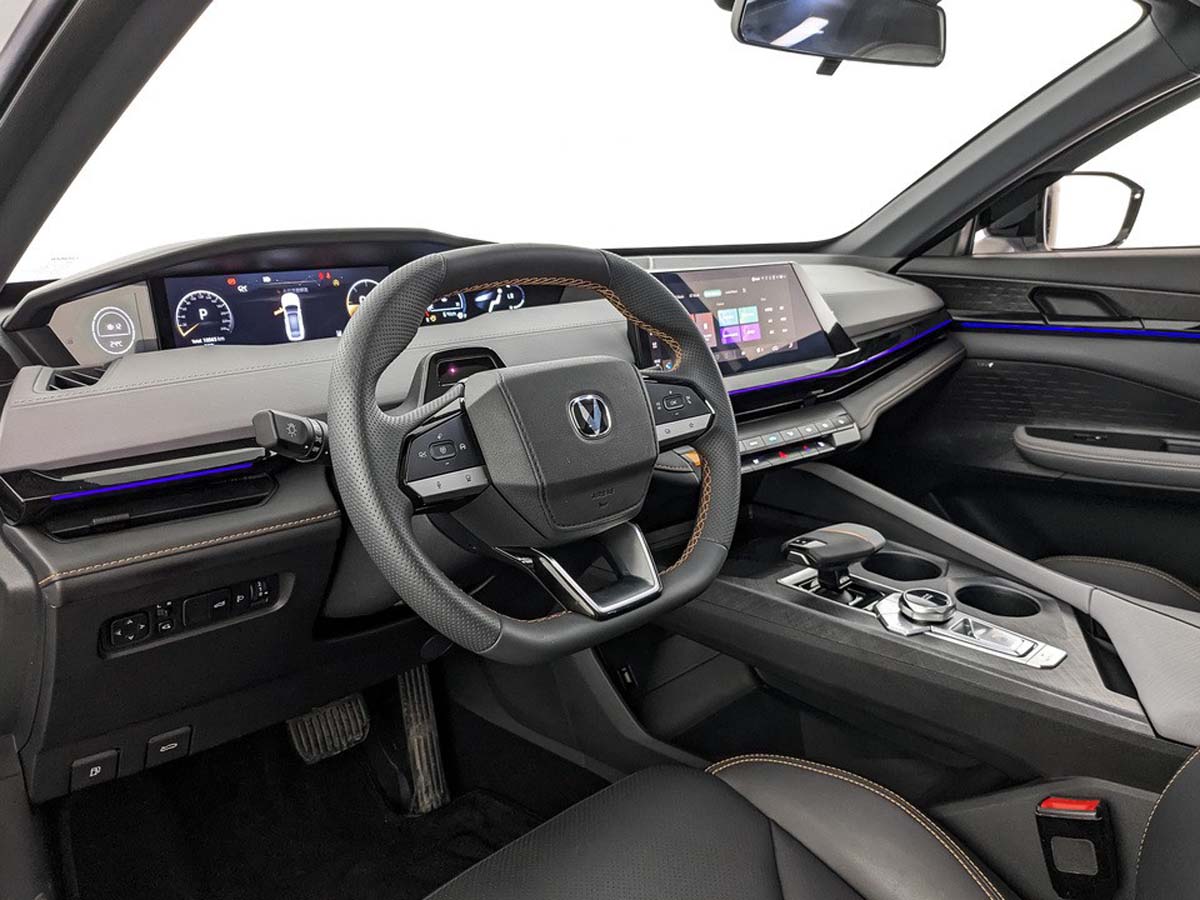 Changan UNI-V
