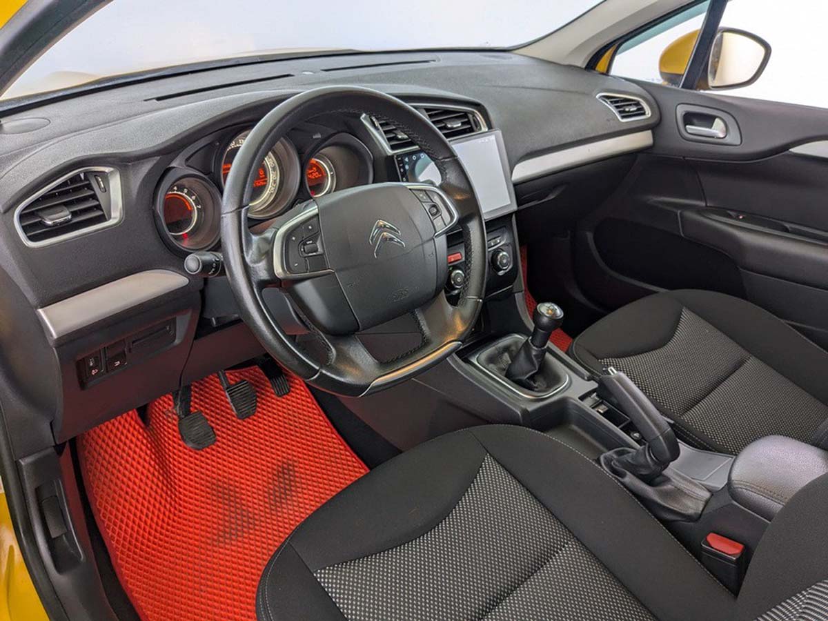 Citroen C4