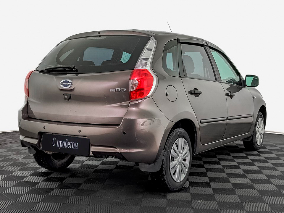 Datsun mi-Do