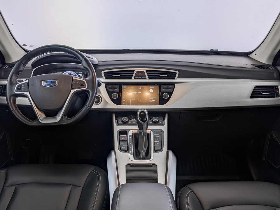 Geely Atlas
