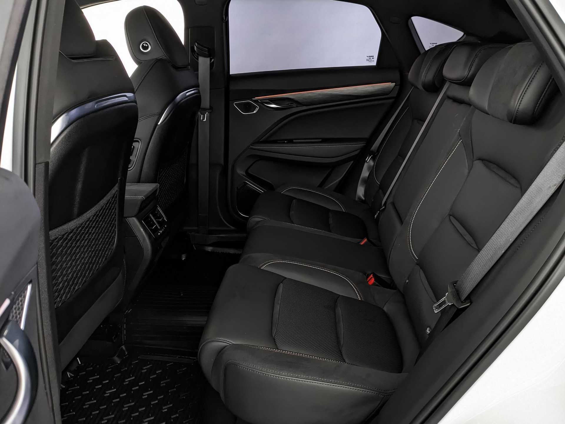 Geely Tugella