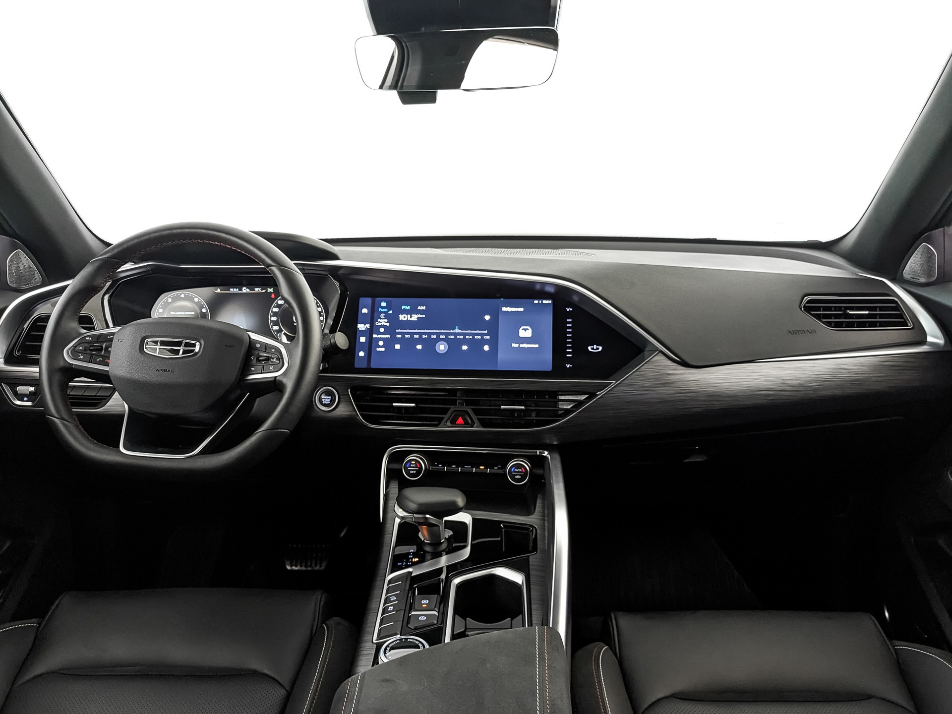 Geely Tugella