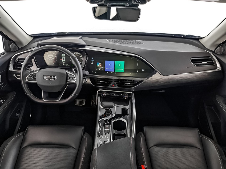 Geely Tugella