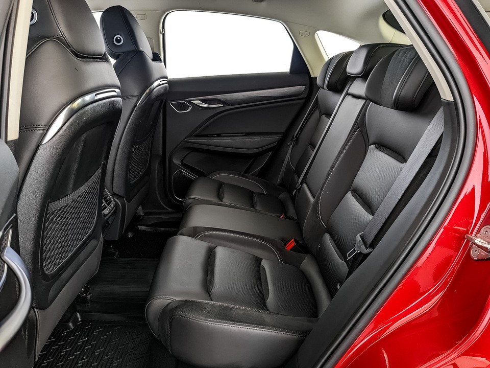 Geely Tugella