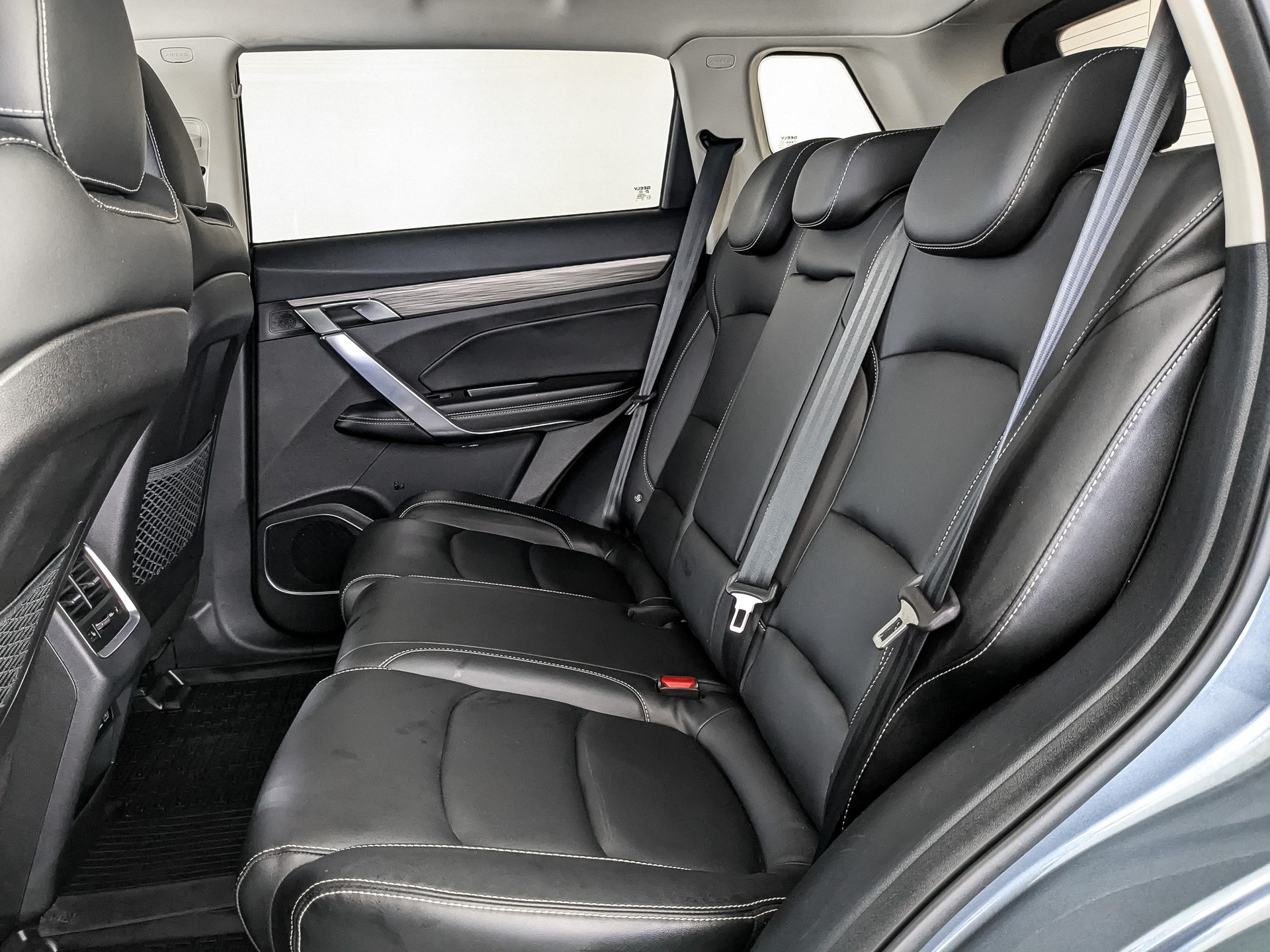 Geely Atlas Pro