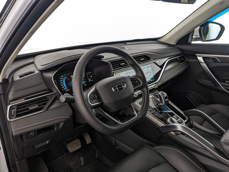 Geely Atlas Pro