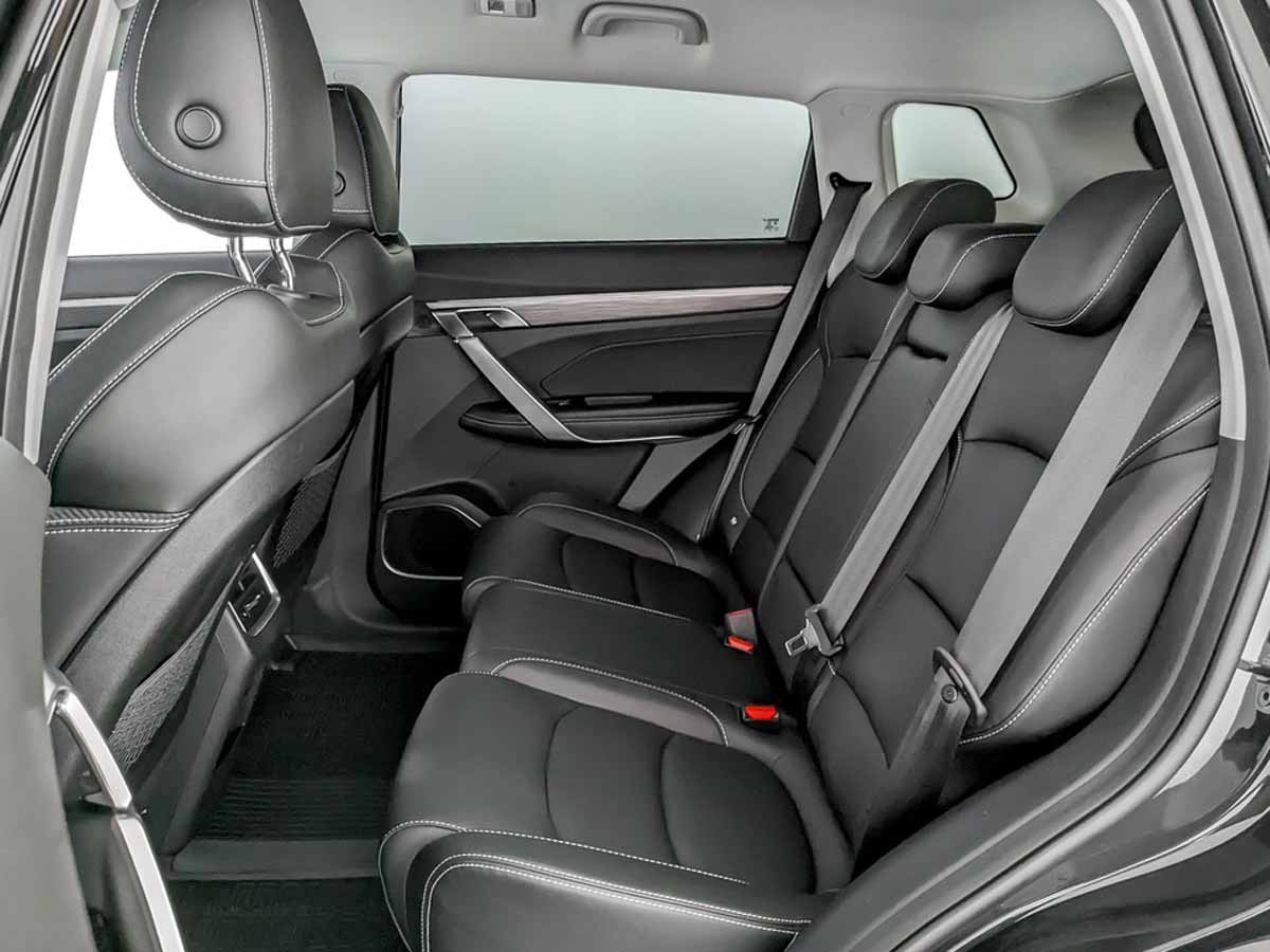 Geely Atlas Pro