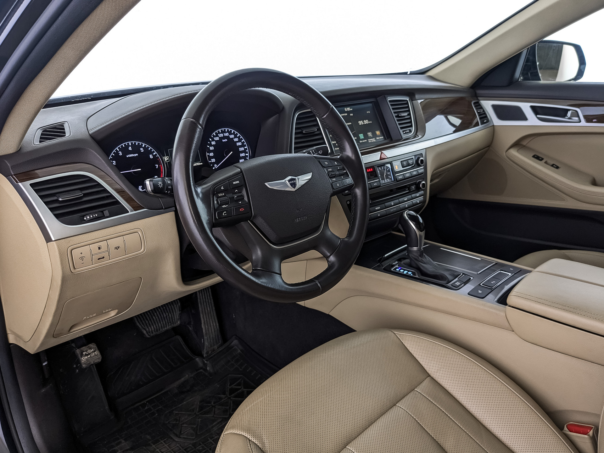 Hyundai Genesis