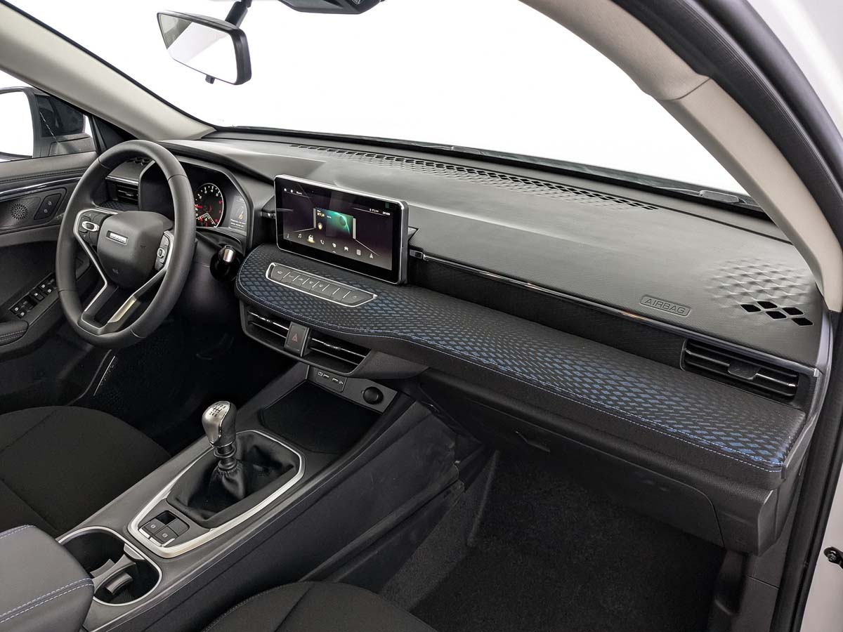 Haval Jolion